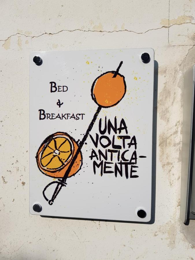 Una Volta Anticamente Cascinette Bagian luar foto
