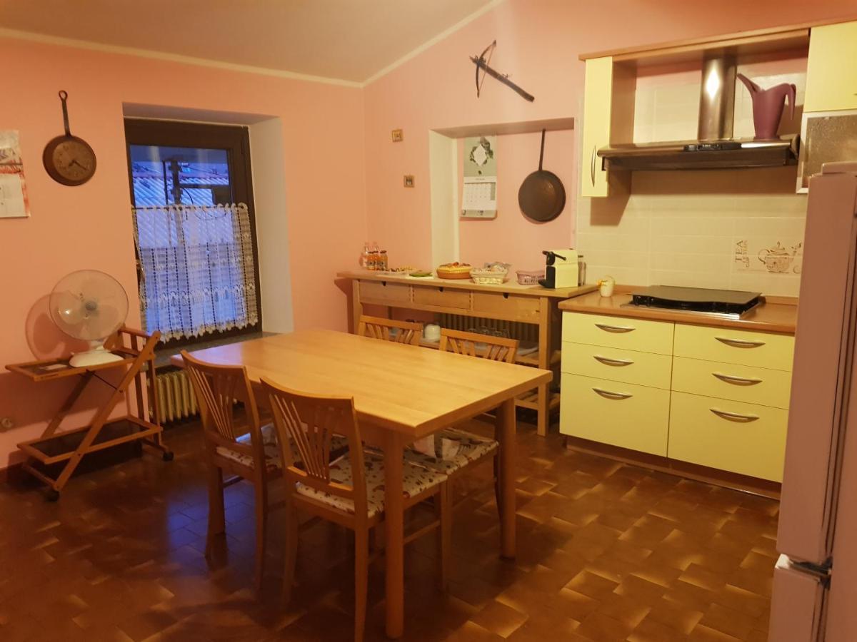 Una Volta Anticamente Cascinette Bagian luar foto