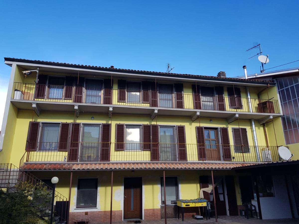 Una Volta Anticamente Cascinette Bagian luar foto